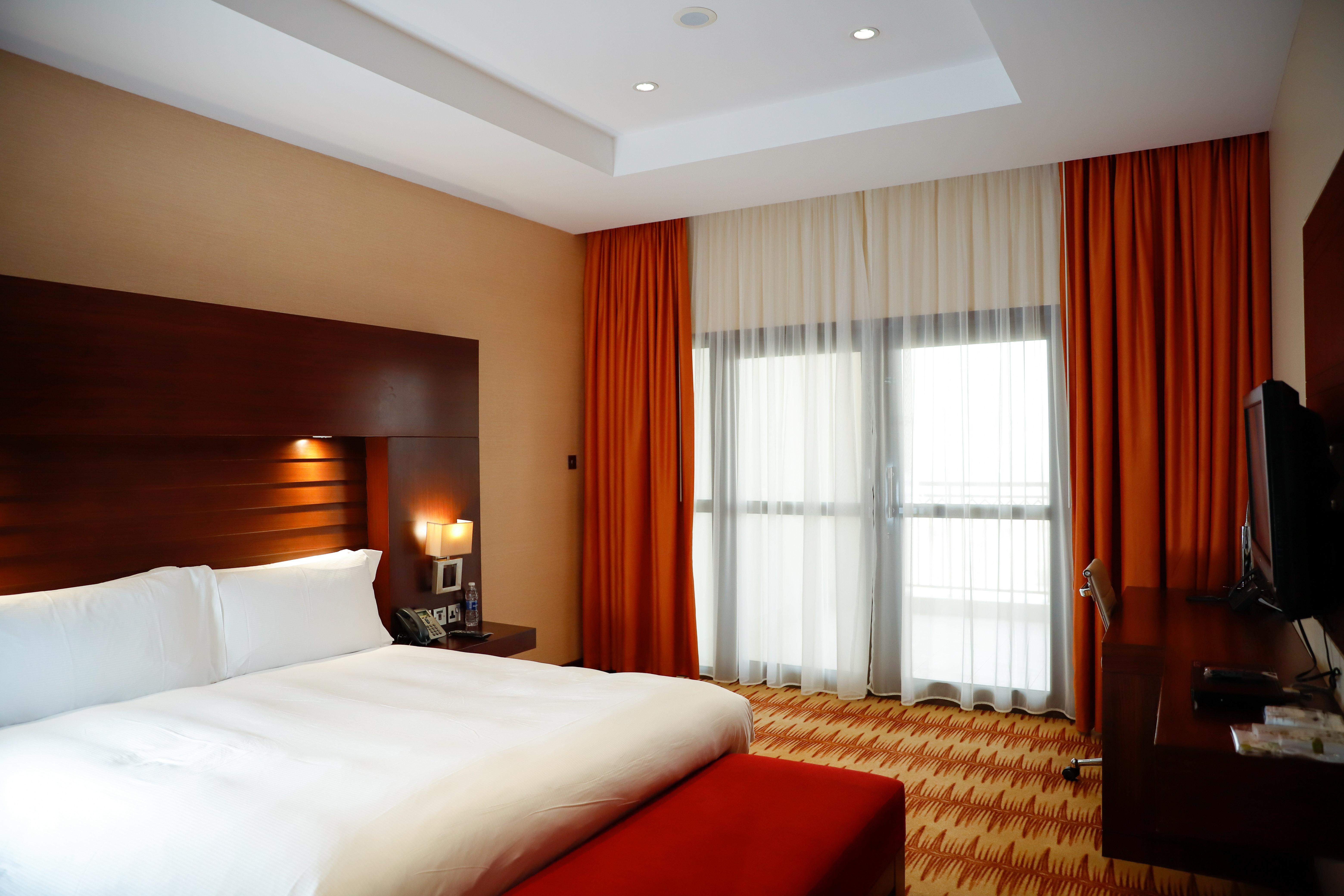 Hotel Crowne Plaza Sohar By Ihg Esterno foto